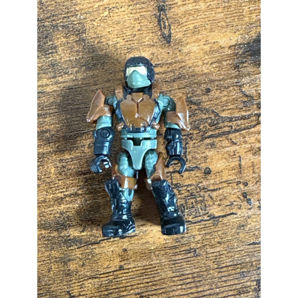 Mega Construx Halo UNSC Marine Micro Action Figure Brown Armor Green Undersuit